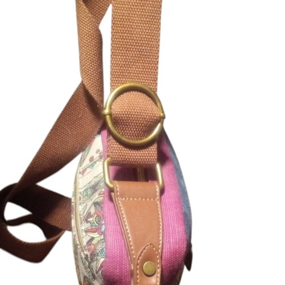 sakroots Floral Multi-Color Crossbody Bag - Picture 4 of 5